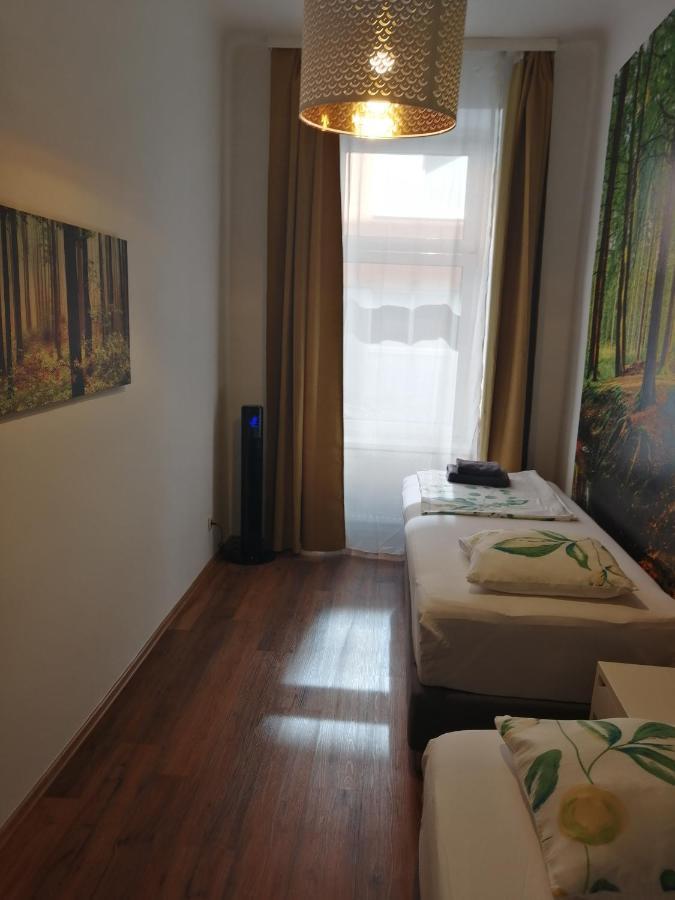 Apartments Near Schoenbrunn Palace Wien Ngoại thất bức ảnh