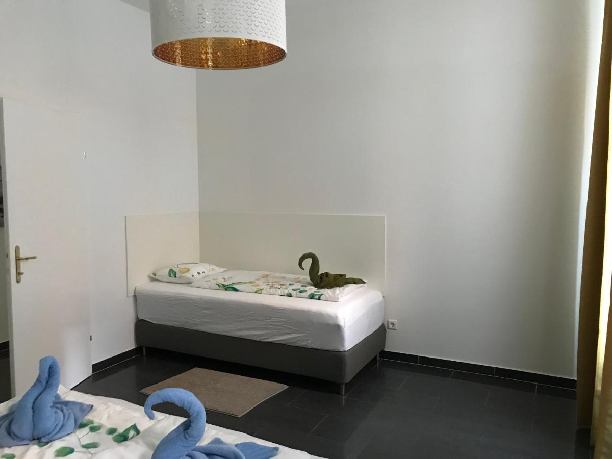 Apartments Near Schoenbrunn Palace Wien Ngoại thất bức ảnh
