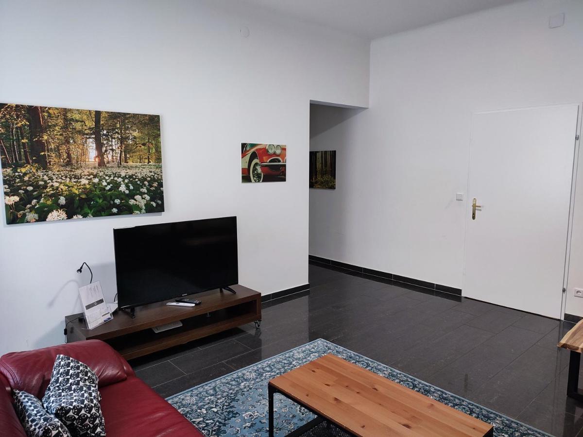 Apartments Near Schoenbrunn Palace Wien Ngoại thất bức ảnh
