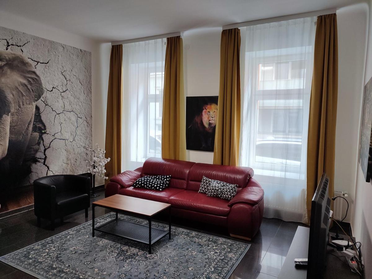 Apartments Near Schoenbrunn Palace Wien Ngoại thất bức ảnh